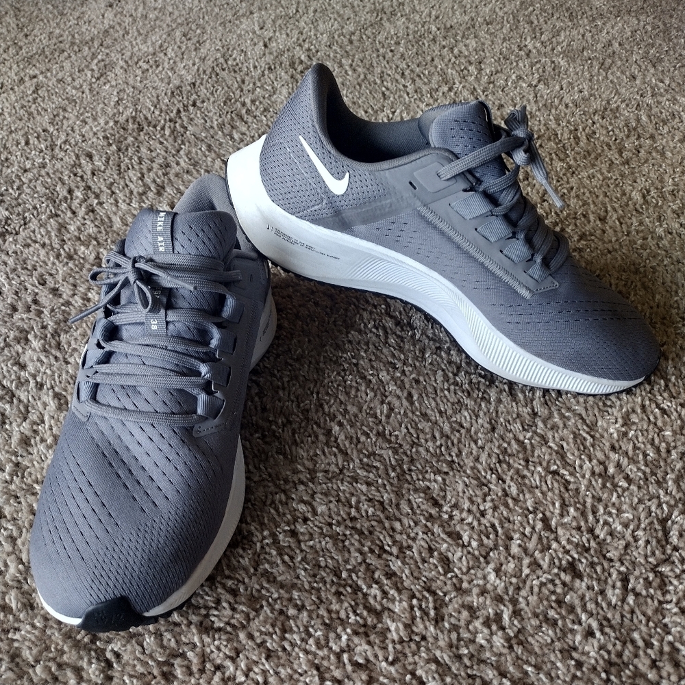 Nike Air Zoom Pegasus 38 Running Shoes Women's 11 - Picture 7 of 11